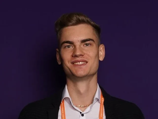 Portrait of Mark Skljarov